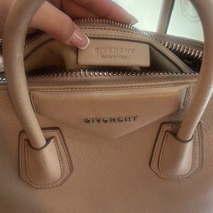 Givenchy Antigona